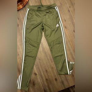 Adidas women’s athletic pant